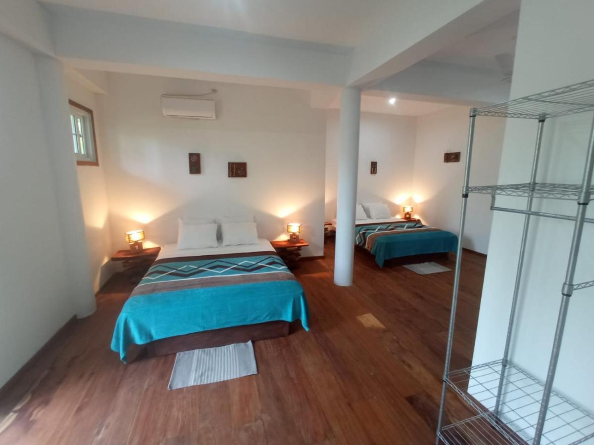 La Luciernaga Big Creek Bed & Breakfast Bocas del Toro Exterior photo