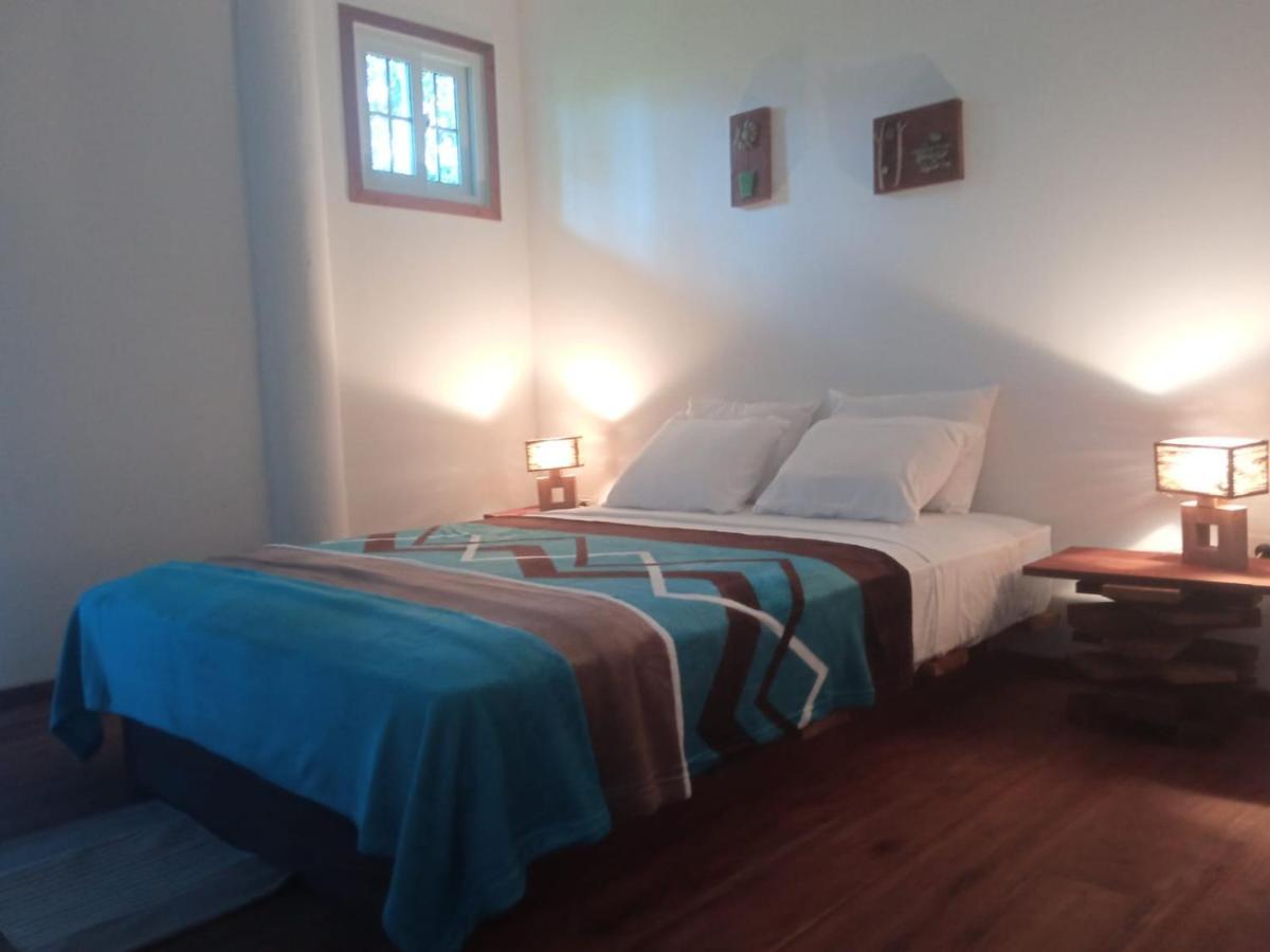 La Luciernaga Big Creek Bed & Breakfast Bocas del Toro Exterior photo