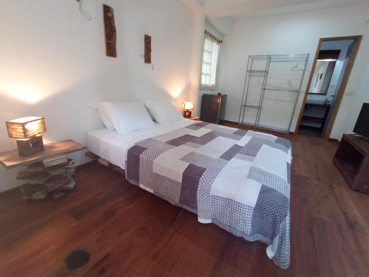La Luciernaga Big Creek Bed & Breakfast Bocas del Toro Exterior photo