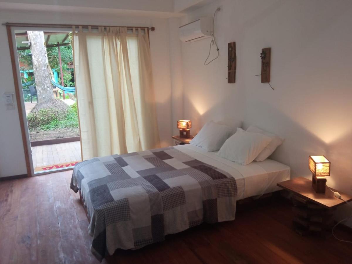 La Luciernaga Big Creek Bed & Breakfast Bocas del Toro Exterior photo