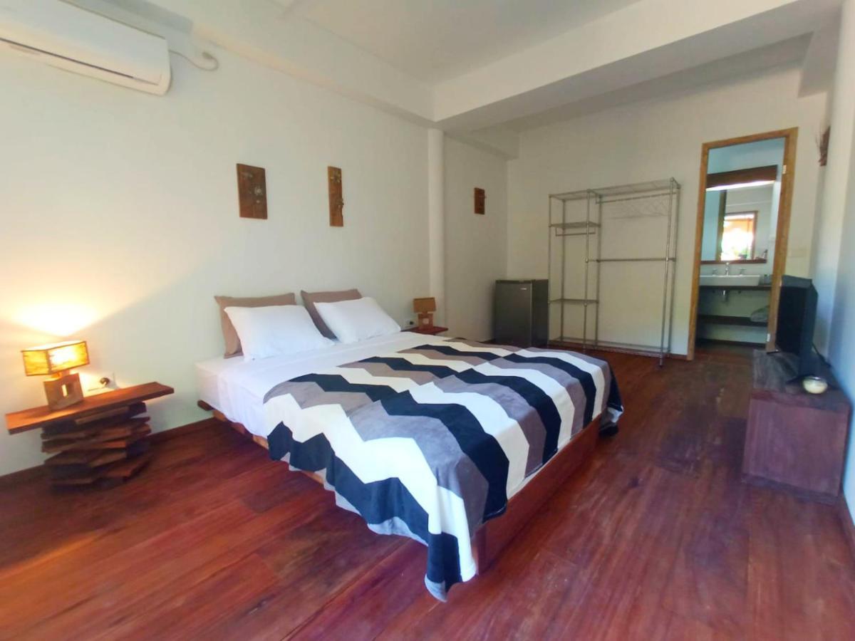 La Luciernaga Big Creek Bed & Breakfast Bocas del Toro Exterior photo