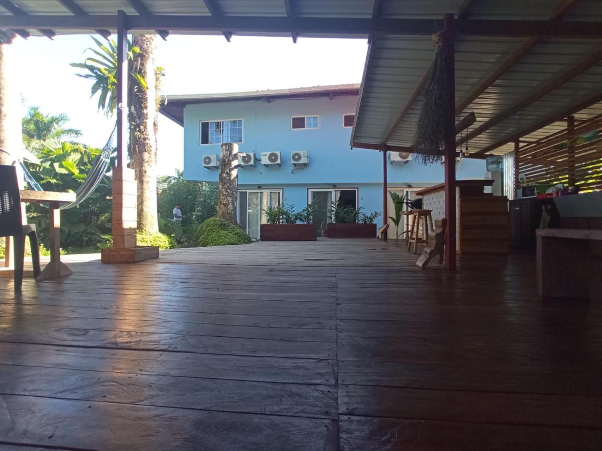 La Luciernaga Big Creek Bed & Breakfast Bocas del Toro Exterior photo